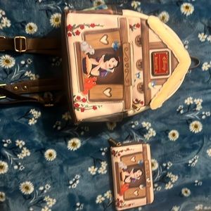 Snow White Loungefly w Matching Wallet